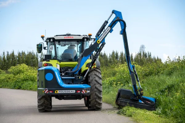 ALAMO-ROUSSEAU-BORD-DE-ROUTE---E-KONDOR---photo-credit-CLAAS.jpg
