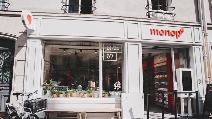 Les magasins serviront à la préparation des commandes du service Hop. - © Monoprix