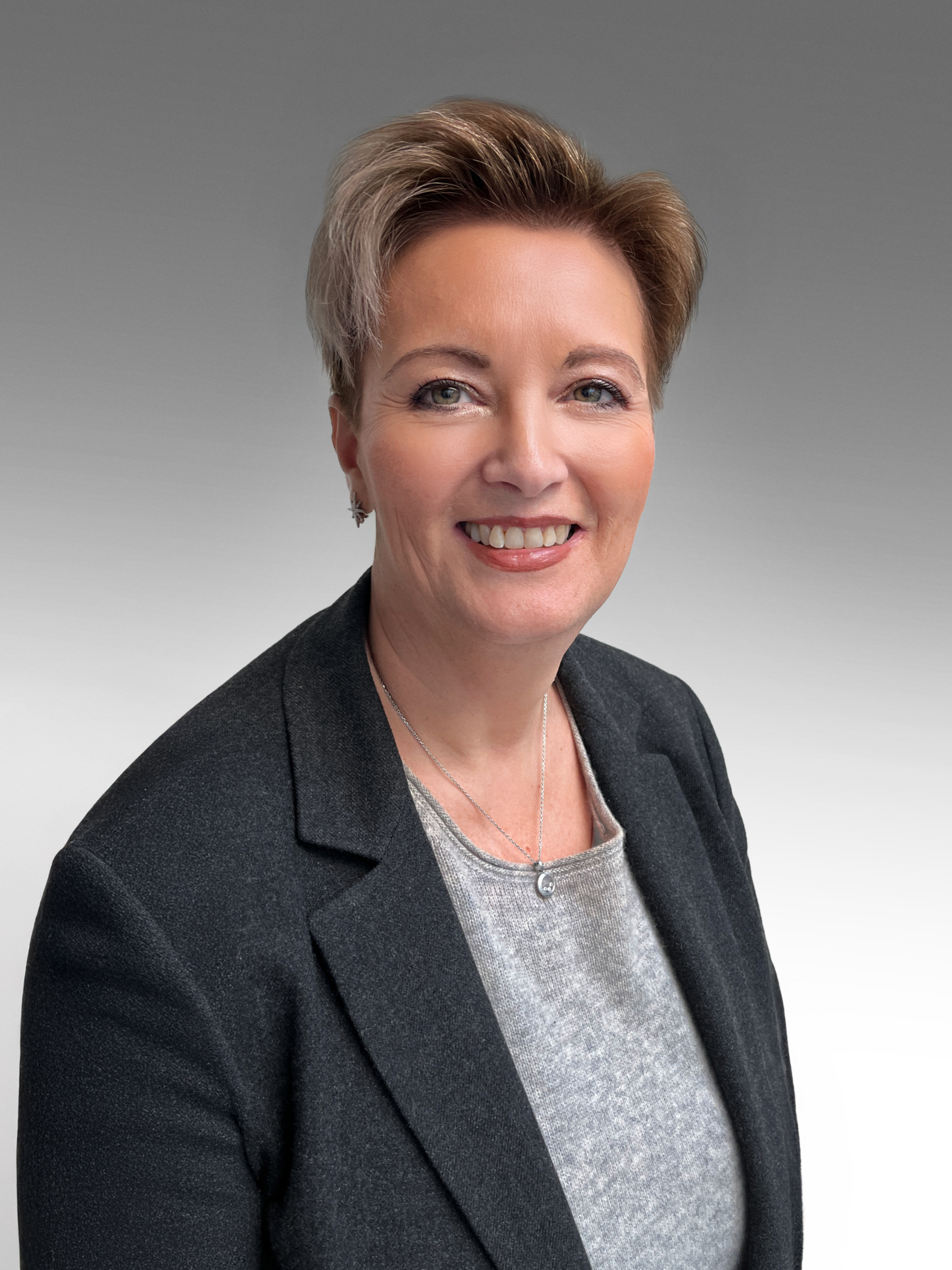 Colliers nomme Stéphanie Renet Consultante Senior à Aix-en-Provence pour développer la ligne Bureaux et renforcer son expansion en Transaction &amp; Capital Markets en région SUD.