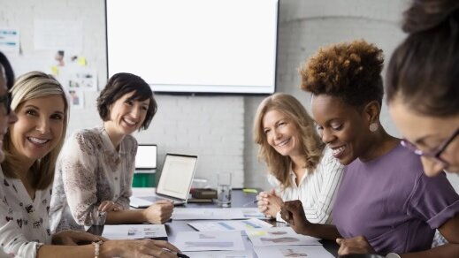 73 % des salariées françaises se sentent sous-payées (étude Indeed)