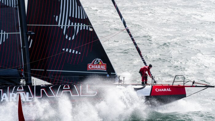 La Charal Sailing Team contre vents et marées - © Charal