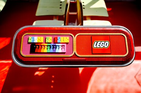 LEGO Braille Bricks - ©&amp;#160;LEGO
