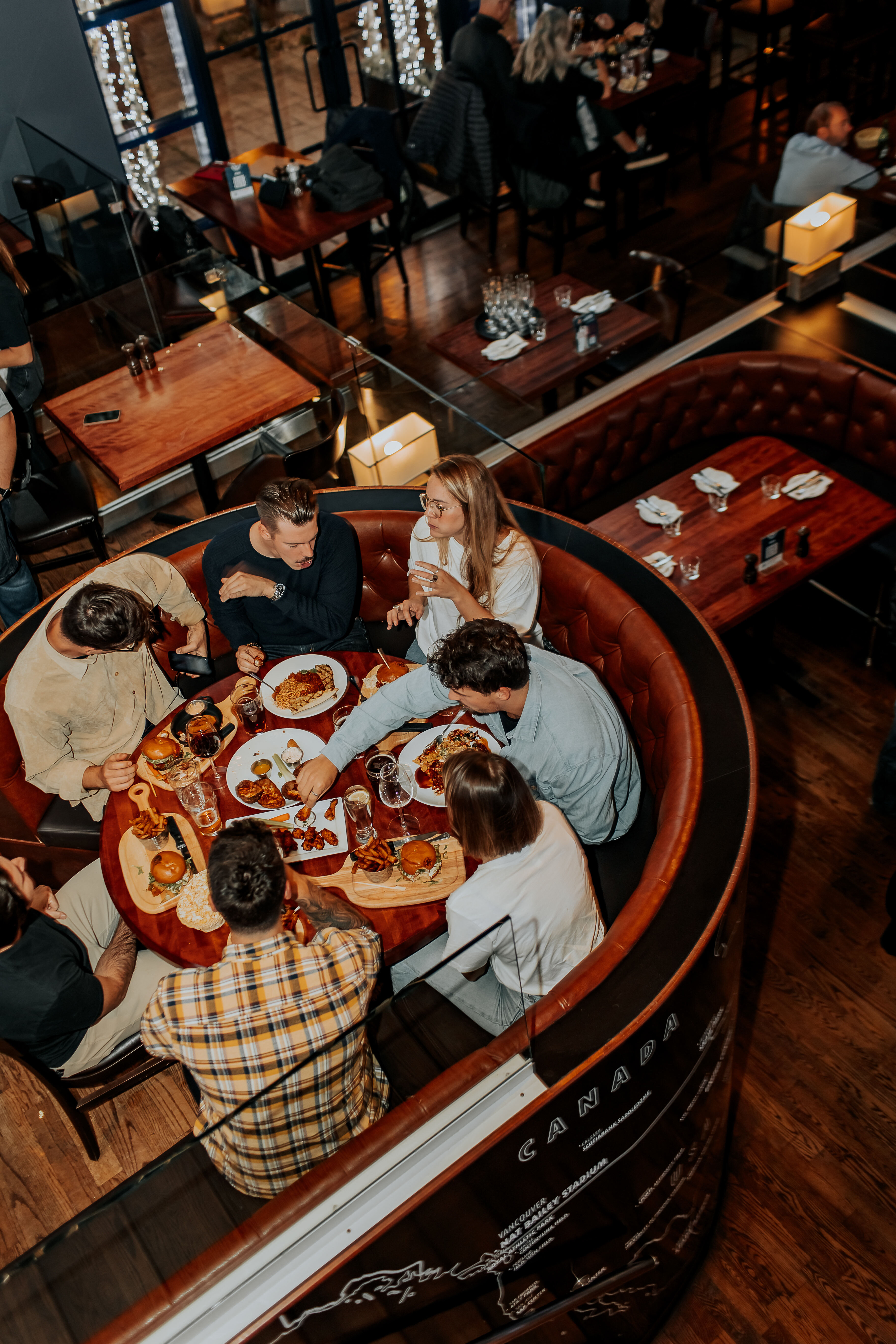 Un restaurant La Cage au Québec - © Frederique Savard