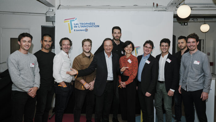 Les gagnants et lauréats des trophées de l’innovation E.Leclerc 2021. - © CHRISTOPHE MEIREIS