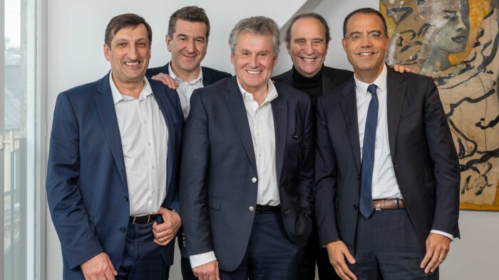 Guillaume Darrasse, Matthieu Pigasse, Thierry Blandinières, X.Niel et Moez-Alexandre Zouari. - © Yves SAMUEL