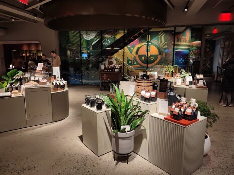 Starbucks Reserve - ©&amp;#160;Républik Retail