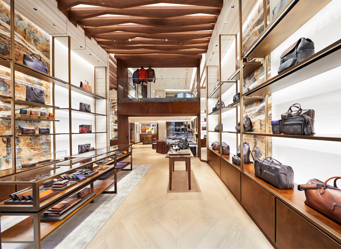 Berluti, à Milan, via Monte Napoleone, a remporté le prix Interior Design qui récompense une bonne gestion de la consommation. - © LVMH