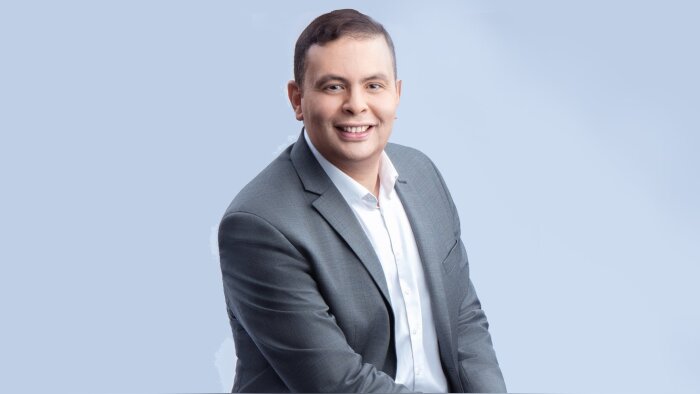 Aziz Senni, président fondateur du Forum économique des banlieues - © D.R.
