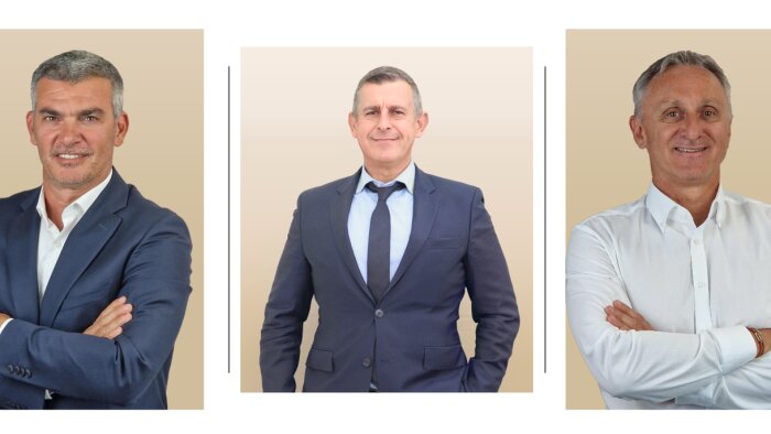 Laurent Deveze (à gauche), Richard Caron (au centre) et Éric Bompar (à droite) - © D.R.