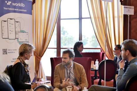 Rendez-vous d&amp;#039;affaires - ©&amp;#160;Carole Desheulles