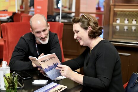 Rendez-vous d&amp;#039;affaires - ©&amp;#160;Carole Desheulles