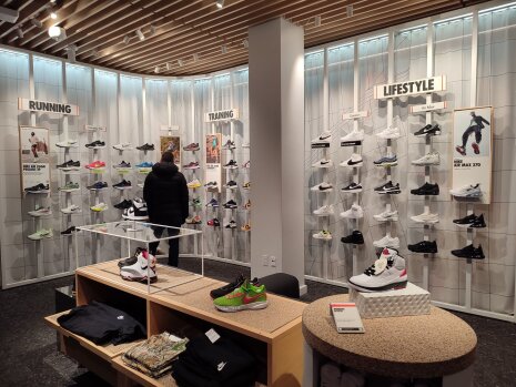 Nike By Williamsburg - ©&amp;#160;Républik Retail