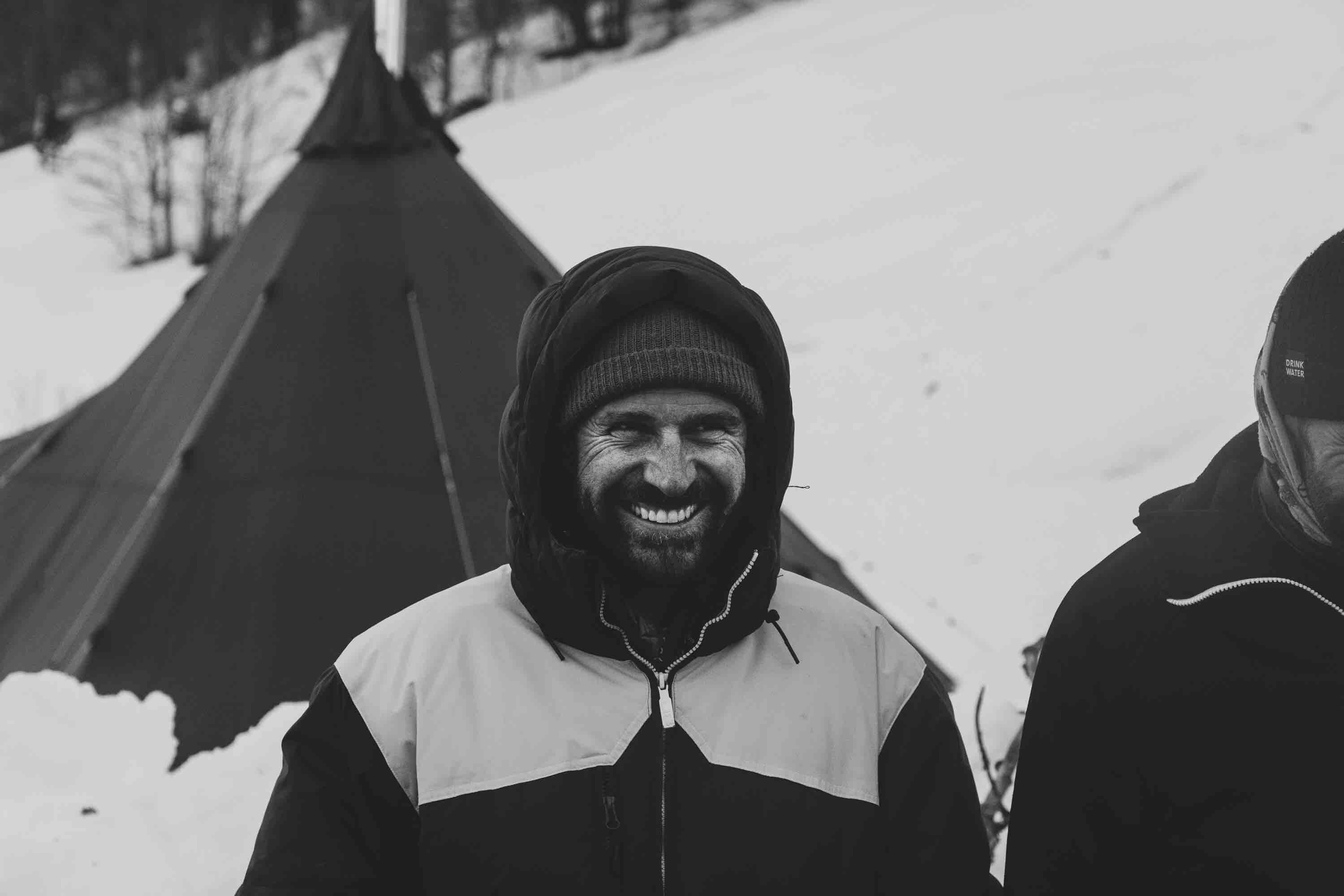 Jean-Baptiste Coffin, dirigeant de Pyrénéance au bivouac Soussouéou (2022) - © Guillaume Arrieta