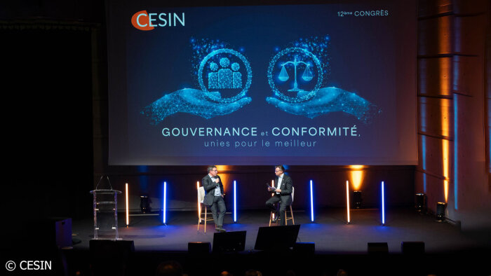 Alain Bouillé (à droite) avec Vincent Strubel (DG ANSSI) au Congrès du CESIN 2024. - © CESIN