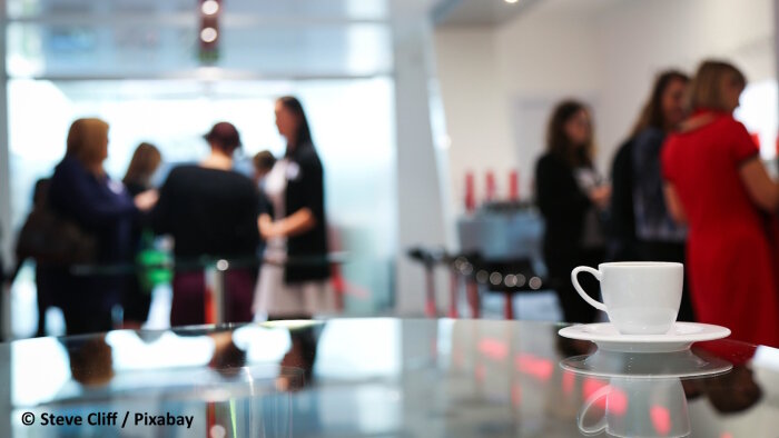 La machine à café, le grand manque du télétravail. - © Steve Cliff / Pixabay