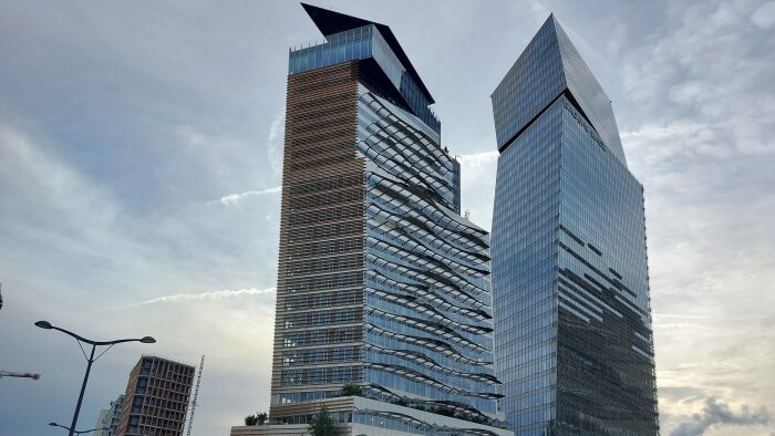 Les tours Duo, nouveau siège social du groupe BCPE, présentent une surface de 95 000 m². - © Bertrand Lemaire