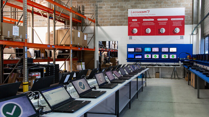 Le centre technique de reconditionnement de Leasecom, de 1500m2, établi à Fresnes - © Aunographie