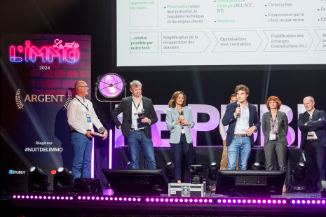 Les lauréats ont pu profiter d&amp;#039;un moment de gloire sur scène - ©&amp;#160;Carole Desheulles