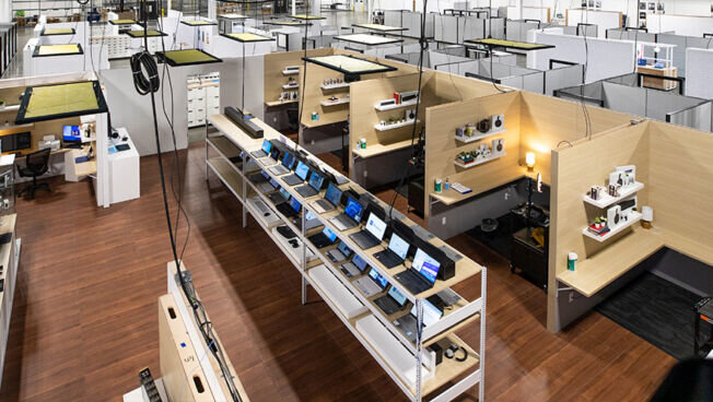 Best Buy a pu mettre dans les 3700m² un maximum de produits puisqu’aucun client n’est accueilli.  - © Best Buy