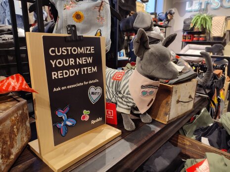 Reddit - ©&amp;#160;Républik Retail