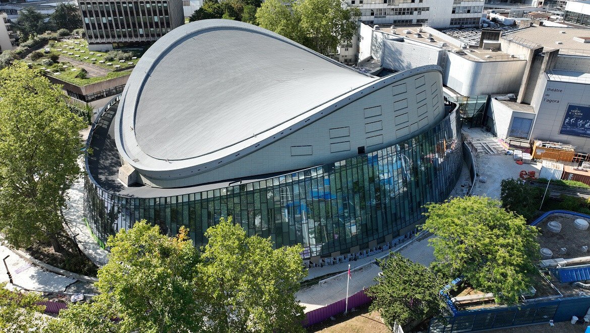 La Karmine est le seul club d’esport français à évoluer dans sa propre enceinte : les Arènes d’Evry-Courcouronnes - © D.R.