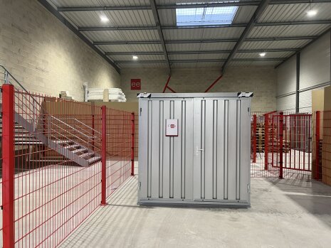 Aménagement d&amp;#039;espaces de co-activité au sein d&amp;#039;un entrepôt  - ©&amp;#160;Proudreed