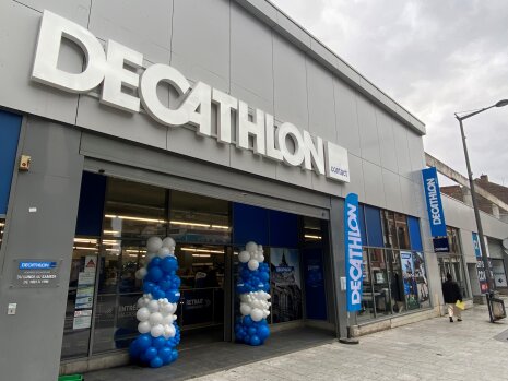 Façade du Decathlon Compact - ©&amp;#160;Decathlon