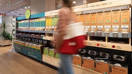 Quatre magasins Franprix ont été équipé d’un meuble spécialement conçu pour ce projet. - © Franprix