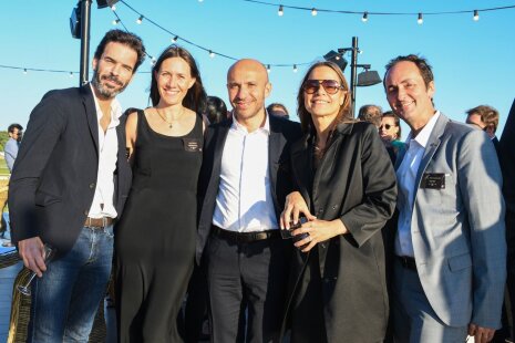 Thomas CAMILLE (PATAUGAS), Jade SAUZET (REPUBLIK), Rami BAITIEH (CARREFOUR), Anne-Laure COUPLET (Ulysse holding), et Johan BENOUALID (AKENEO)   - ©&amp;#160;Républik Retail