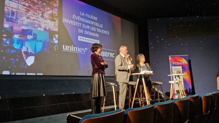Signature du partenariat entre l’ISEFAC et Unimev  - © Unimev