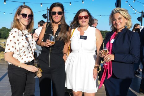 Isabelle PLAUCH (OPTIC 2000), Clémence DEMERLIAC (ADALONG), Aurélie BUISSON (MONDIAL PARE-BRISE), Laurence BASTET (CARREFOUR VOYAGE)  - ©&amp;#160;Républik Retail