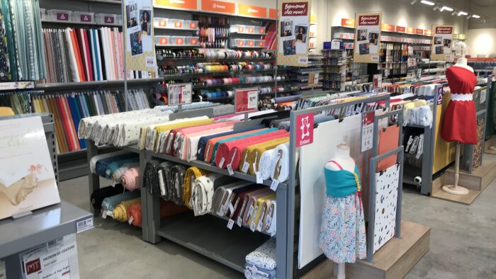 Mondial Tissus ouvrira le 245 mars 2021 son premier magasin parisien. - © Mondial Tissus