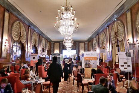 Rendez-vous d&amp;#039;affaires - ©&amp;#160;Carole Desheulles