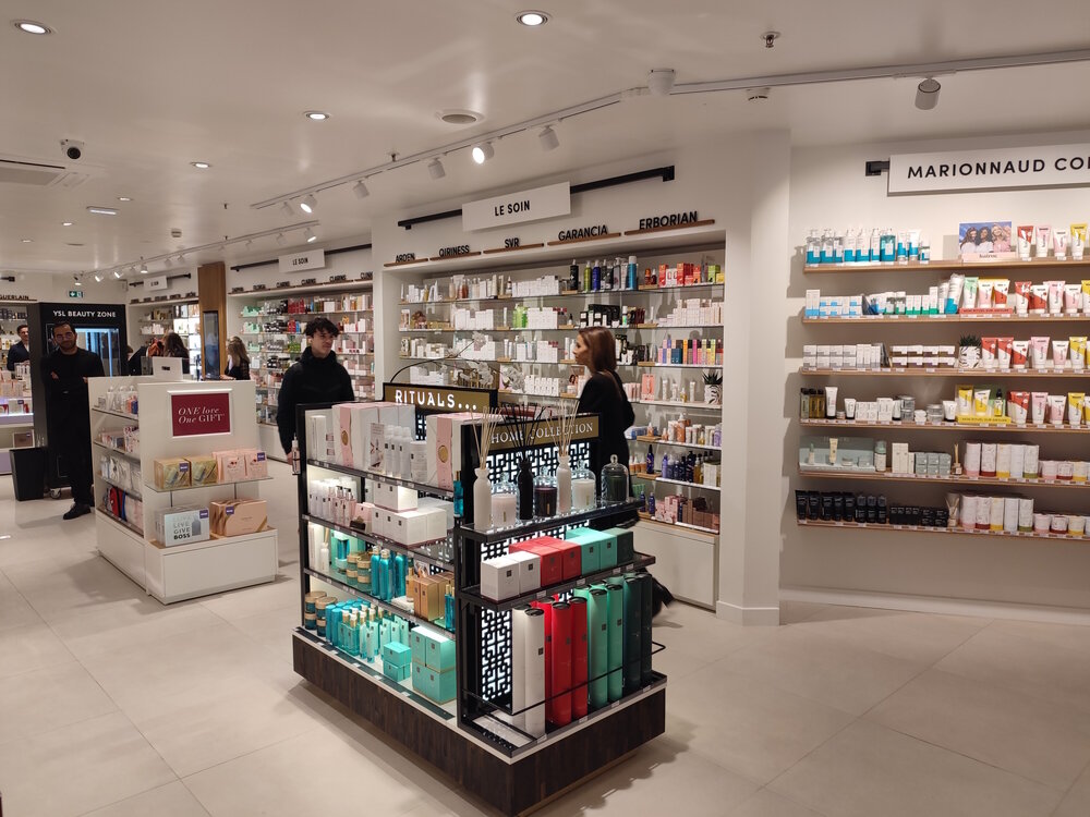 Le soin représente un vrai levier pour Marionnaud, que cela soit pour la peau et désormais aussi pour les cheveux. - © Républik Retail / CC