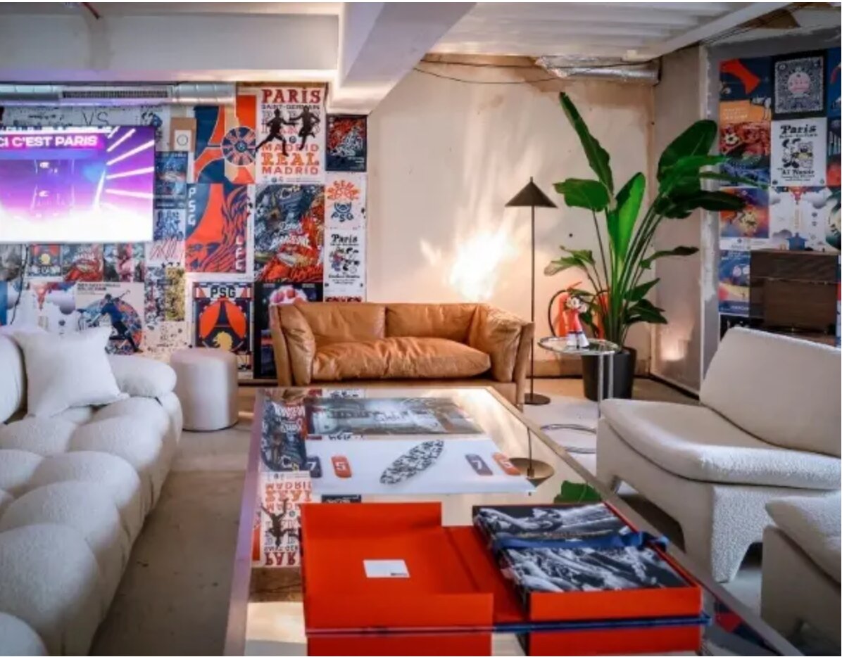 Au deuxième étage, The Lounge est le cœur culturel du dispositif. - © D.R.