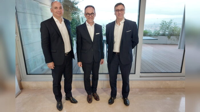 De gauche à droite : Frédéric Pauthier (DRH), Jean-Paul Nussbaumer (VP Dell) et Arnaud Méjean (DSI). - © Républik-IT / Bertrand Lemaire