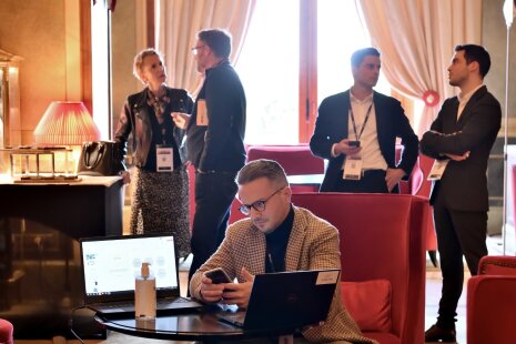 Rendez-vous d&amp;#039;affaires - ©&amp;#160;Carole Desheulles