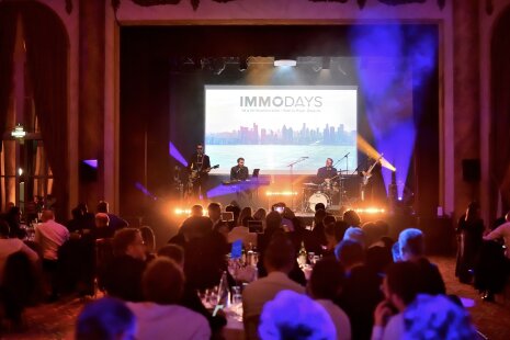 Networking &amp; convivialité - ©&amp;#160;Carole Desheulles