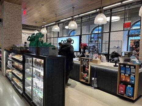 Petco - ©&amp;#160;D.R.