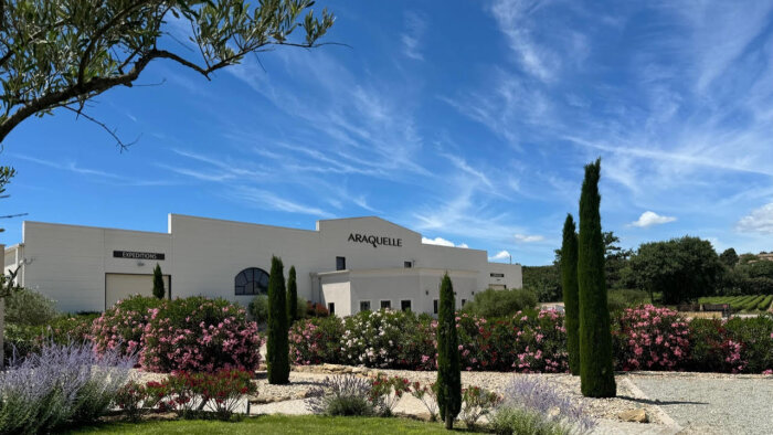 Araquelle, l’art de l’infusion bio porté par une logistique intégrée et solide