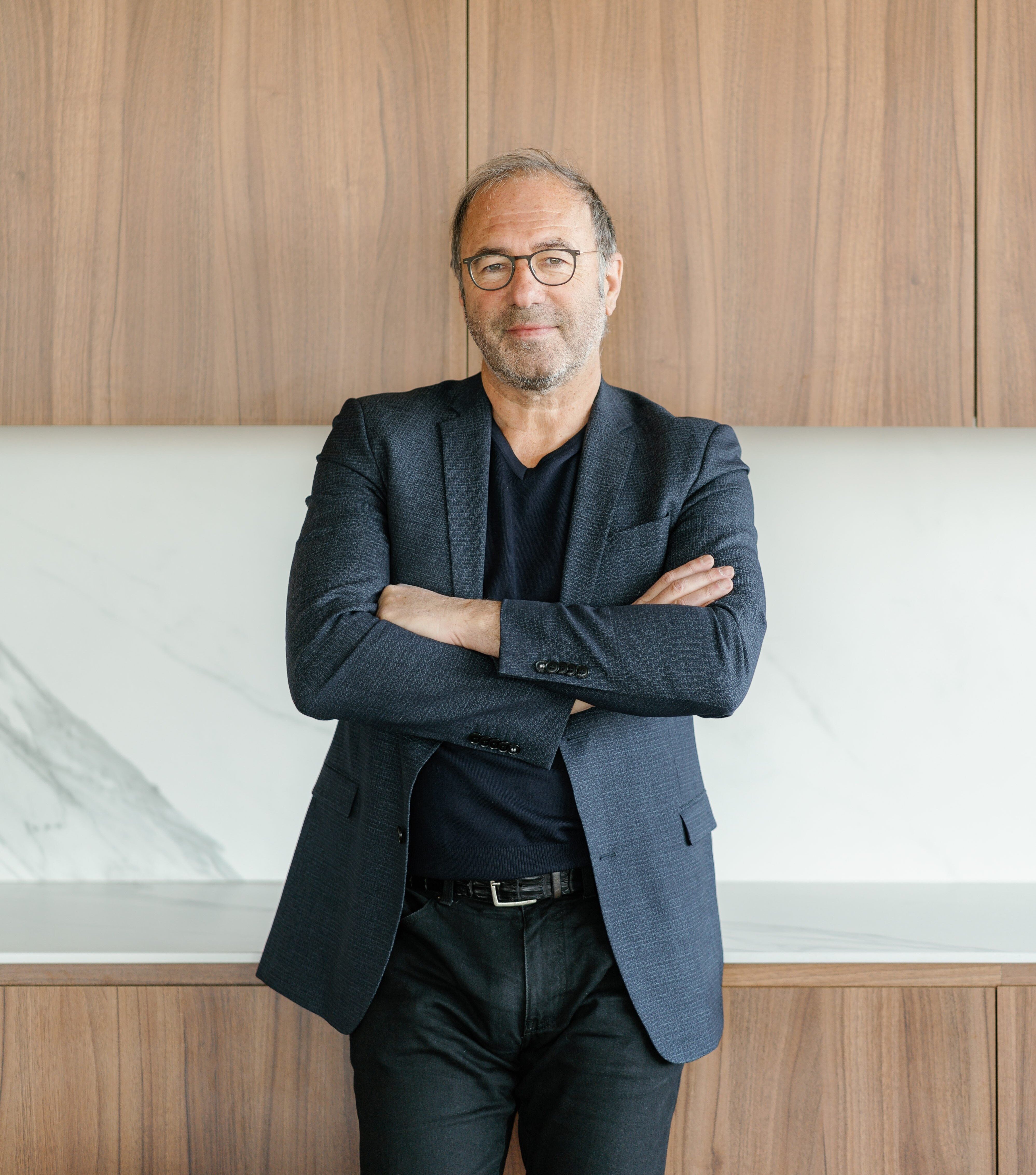 Laurent Chiron devient Directeur Exécutif en charge de Viparis Développement Viparis - © Embrace the light - Viparis