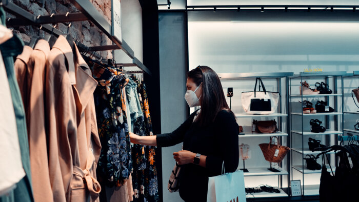 Les sessions de shopping plaisir ont diminué au profit des achats efficaces. - © Arturo Rey