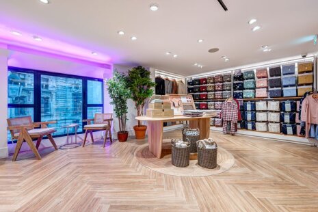 Uniqlo - ©&amp;#160;D.R.