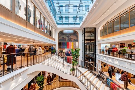 Uniqlo - ©&amp;#160;D.R.