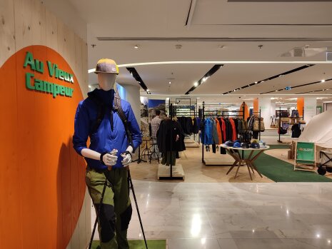 Au Vieux se dote d&amp;#039;une adresse Rive droite au Printemps, au sous-sol de l&amp;#039;espace Homme. - ©&amp;#160;Républik Retail