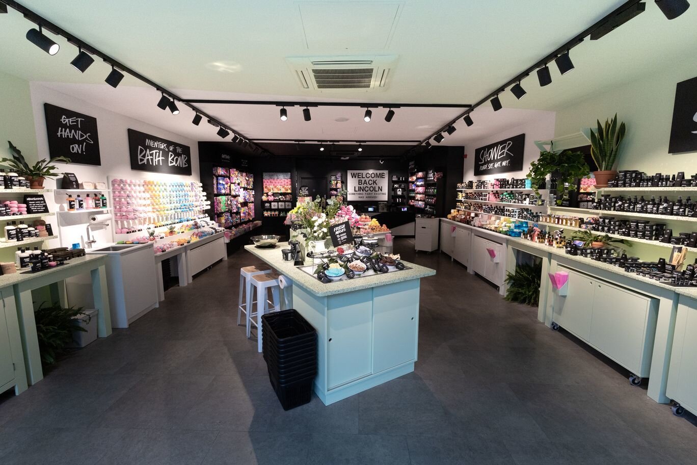 Boutique Lush Lincoln - © Lush