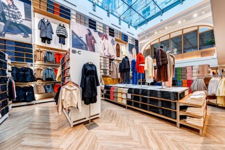 Uniqlo - ©&amp;#160;D.R.