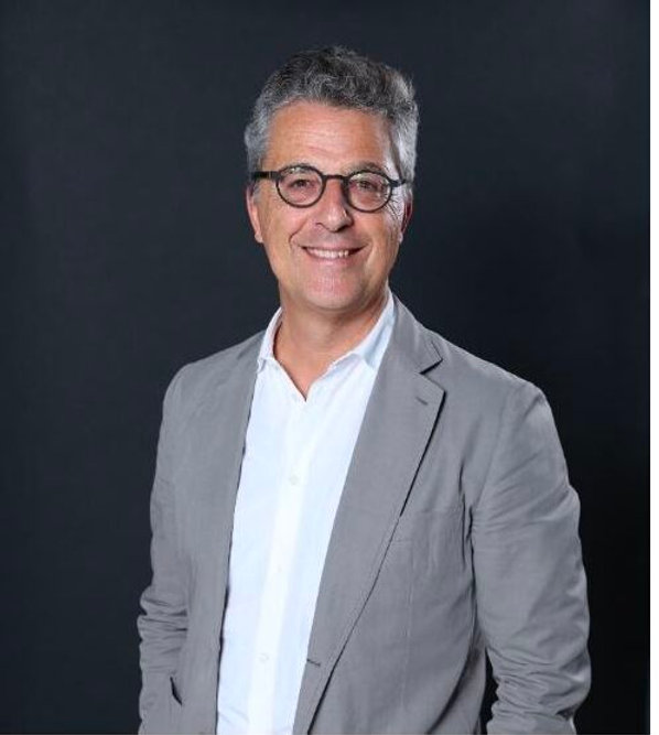 Frédéric Ciuntu, ancien Directeur Immobilier Monde de L’Oréal, est élu président de l’Association des Directeurs Immobiliers.
