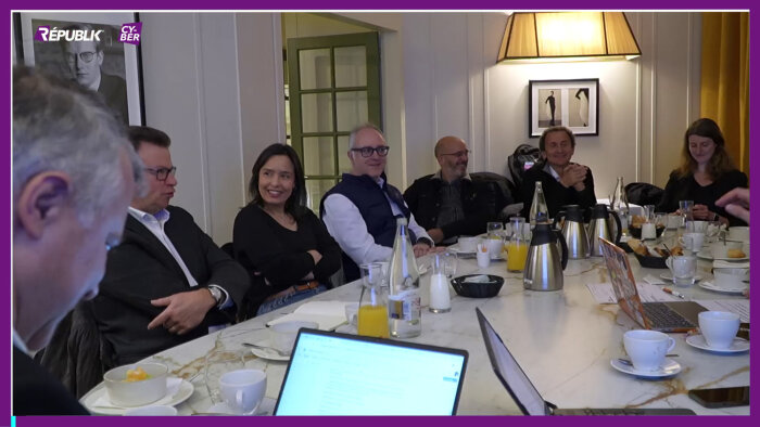 Le comité de pilotage de l’Hacktiv’Summit 2026 lors de sa réunion.  - © Républik