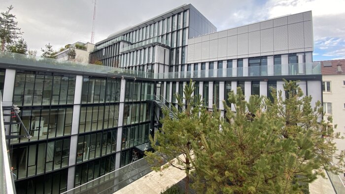 Le Campus Paris Clichy by GDG, loué en intégralité à l’EM Normandie. - © GDG